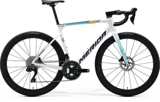 Merida Scultura 6000 aero landeveissykkel — karbonramme med Shimano Ultegra | Eltempo