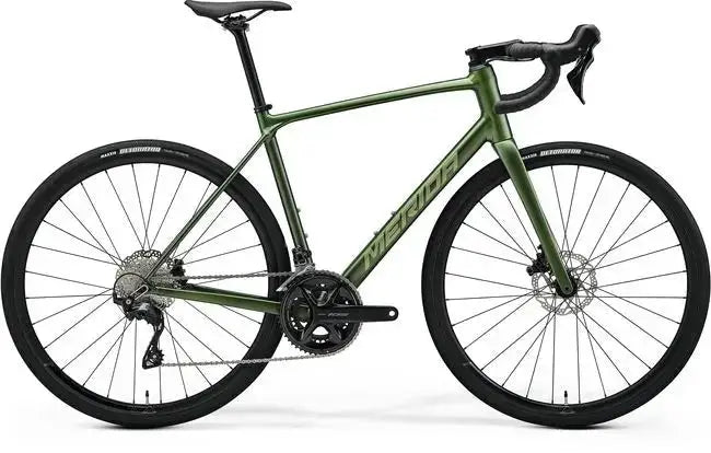 Merida Scultura Endurance 400 landeveissykkel — endurance-geometri for lange distanser | Eltempo